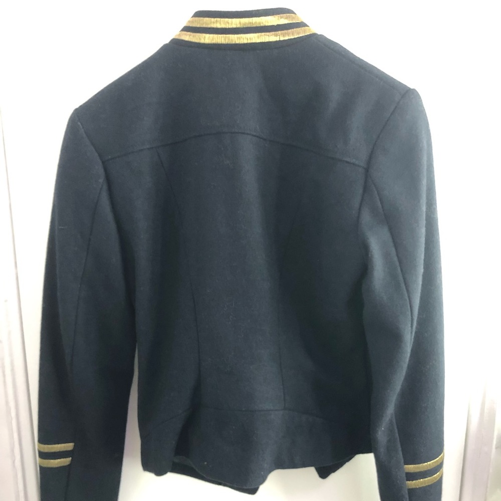 Short Jacket - Picture 5 of 5